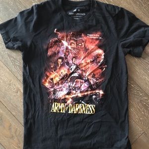 Cavitycolors Army of Darkness tshirt medium